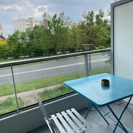 Grand appartement entier situé à aulnay-sous-bois Exterior foto