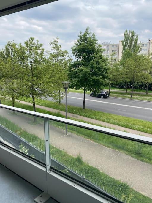 Grand appartement entier situé à aulnay-sous-bois Exterior foto